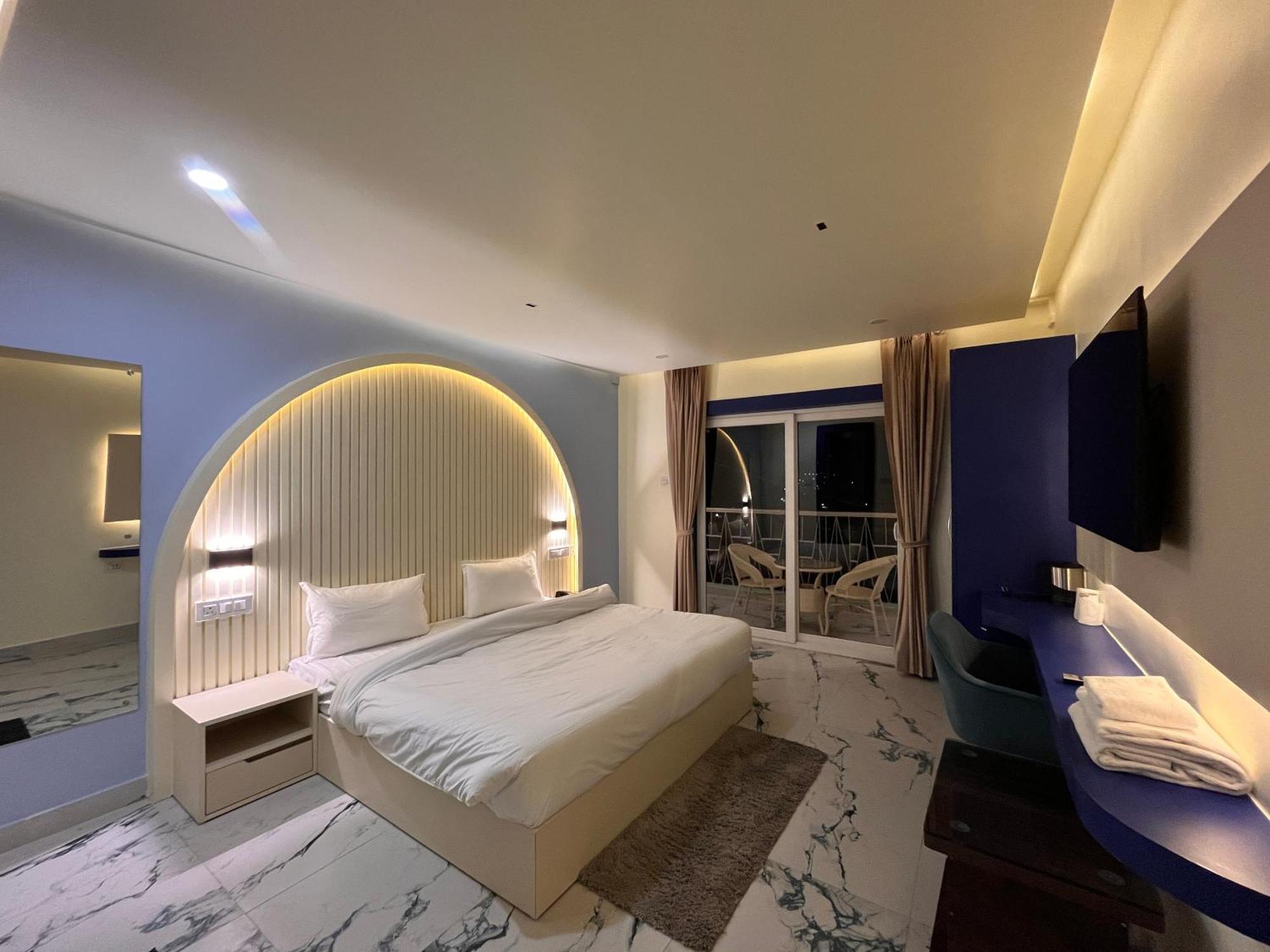 Spruce Hill Hotel & Restro Nainital Kültér fotó